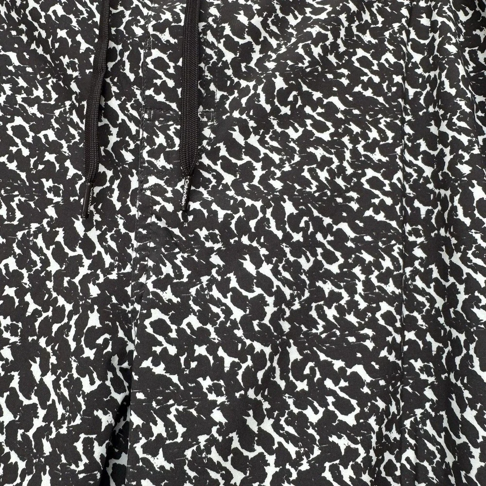 Calvin Klein Swimwear Mens XXL Black‎ White Abstract Print Swim Trunks NEW